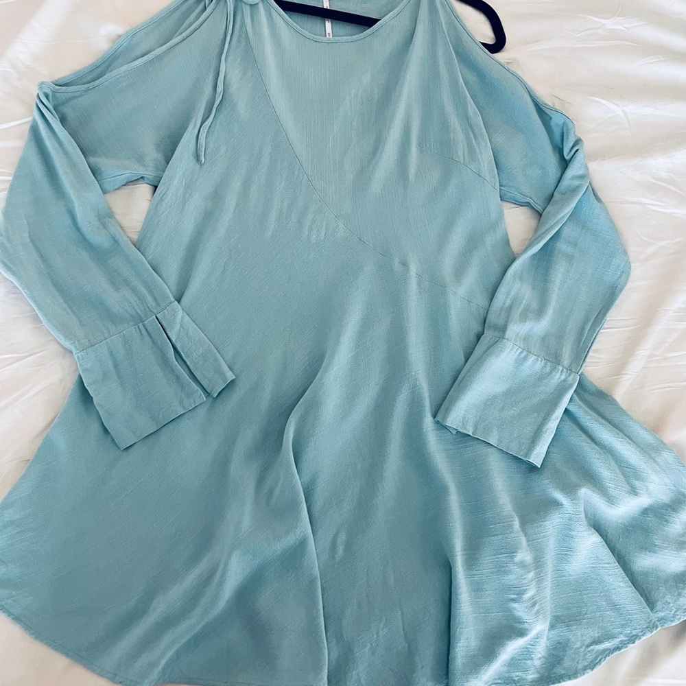 Free People Long Sleeve Dress w/ Shoulder Cutouts